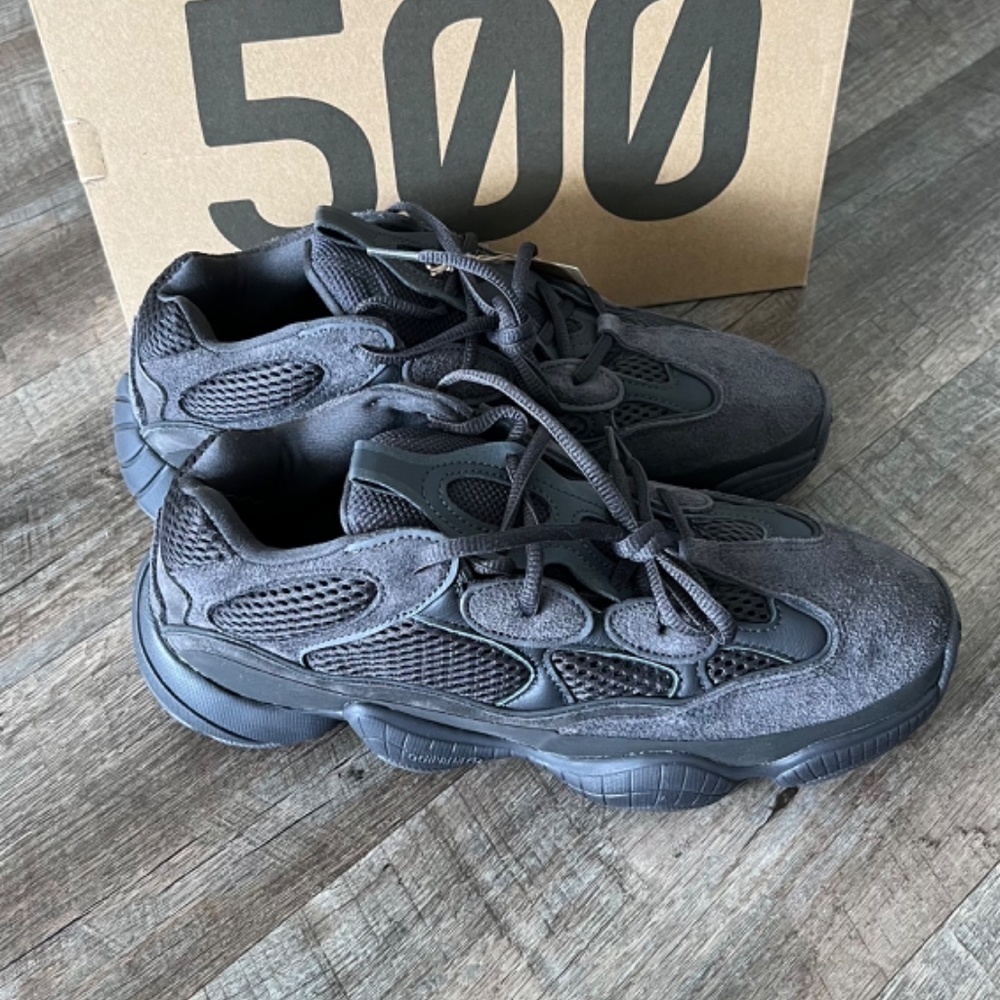 New! YEEZY 500 black sneakers, Authentic - Picture 3 of 9
